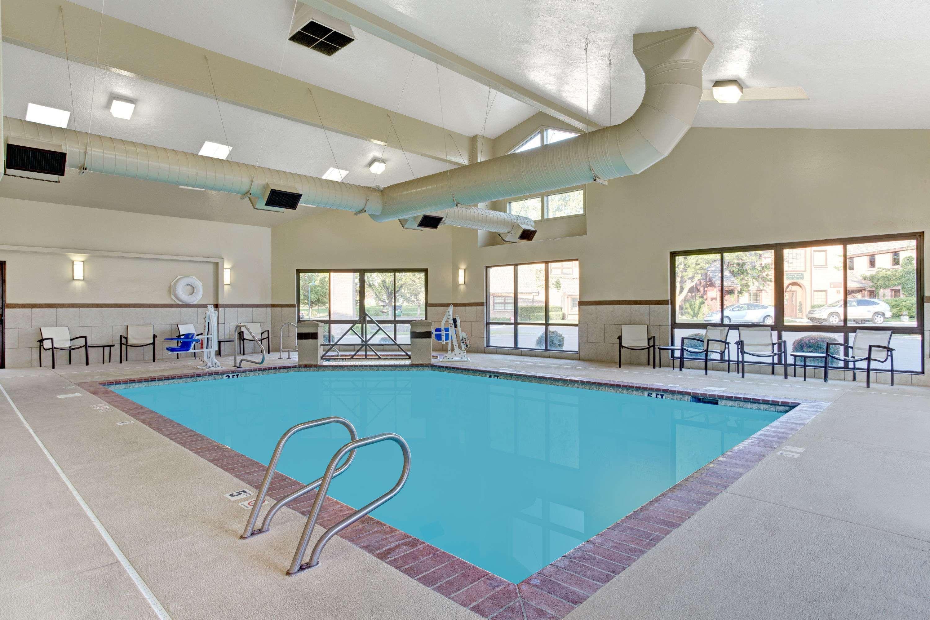 Baymont By Wyndham Provo River Exterior photo