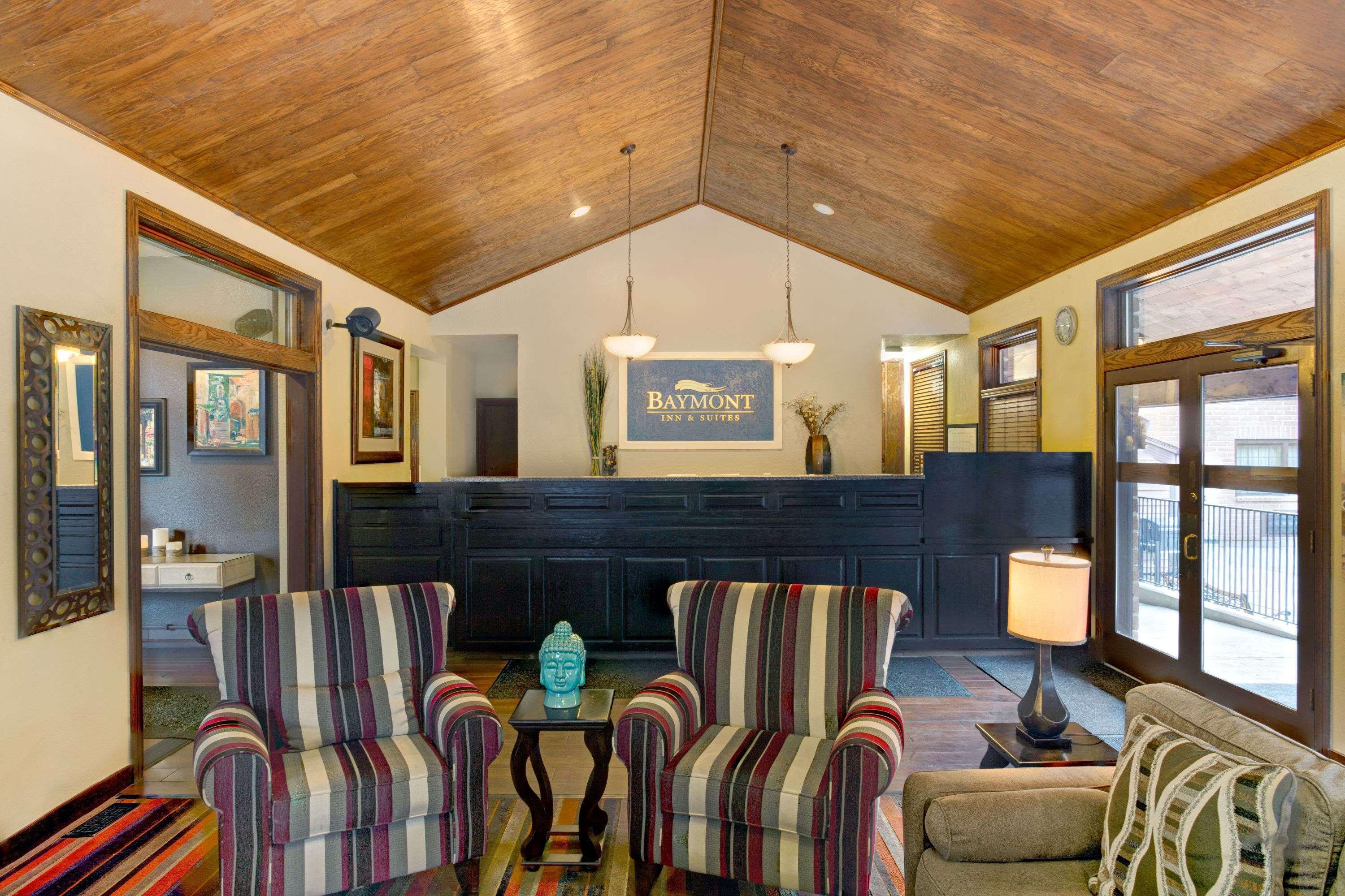 Baymont By Wyndham Provo River Exterior photo